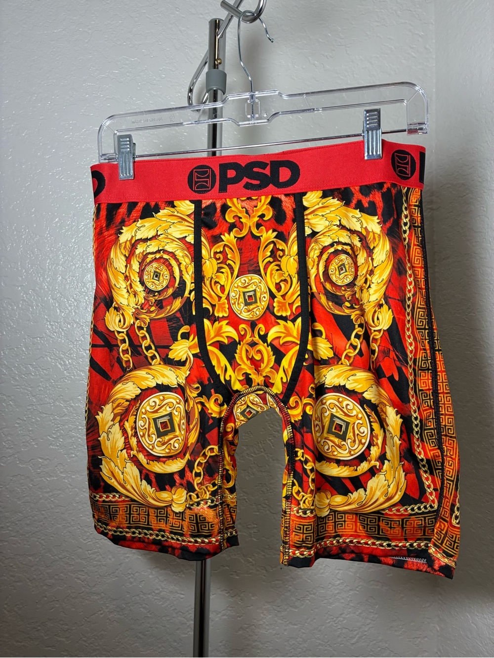 PSD Men’s Red & Gold Ornate Athletic Boxer Shorts Size Large Bold